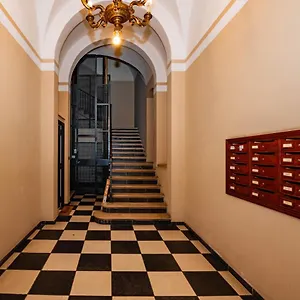 Stone House , Bari Italie